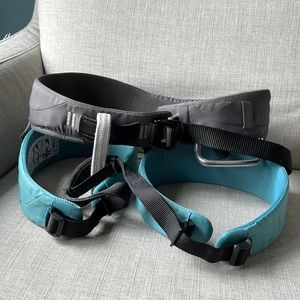 Black diamond climbing harness
